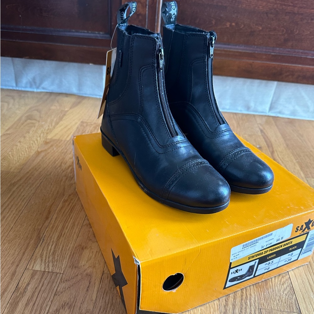 Saxon Synovia Zip Paddock Boots